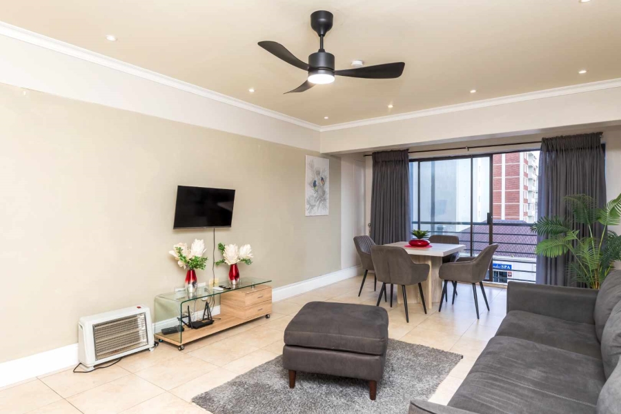 2 Bedroom Property for Sale in Sea Point Western Cape
